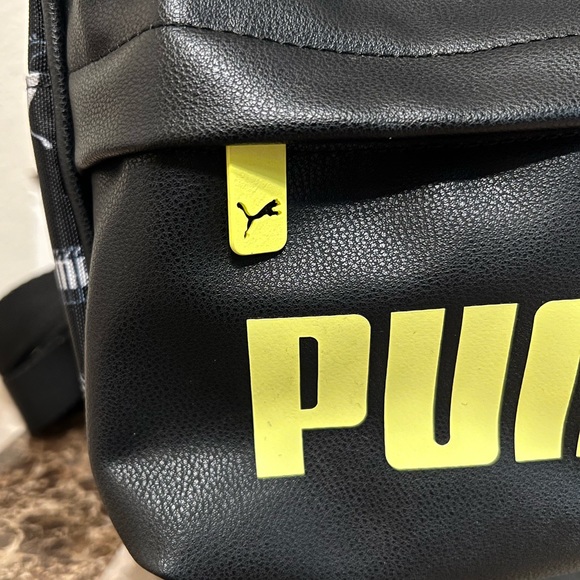 Puma Backpack - Picture 2 of 6